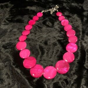 Magenta dyed shell Necklace